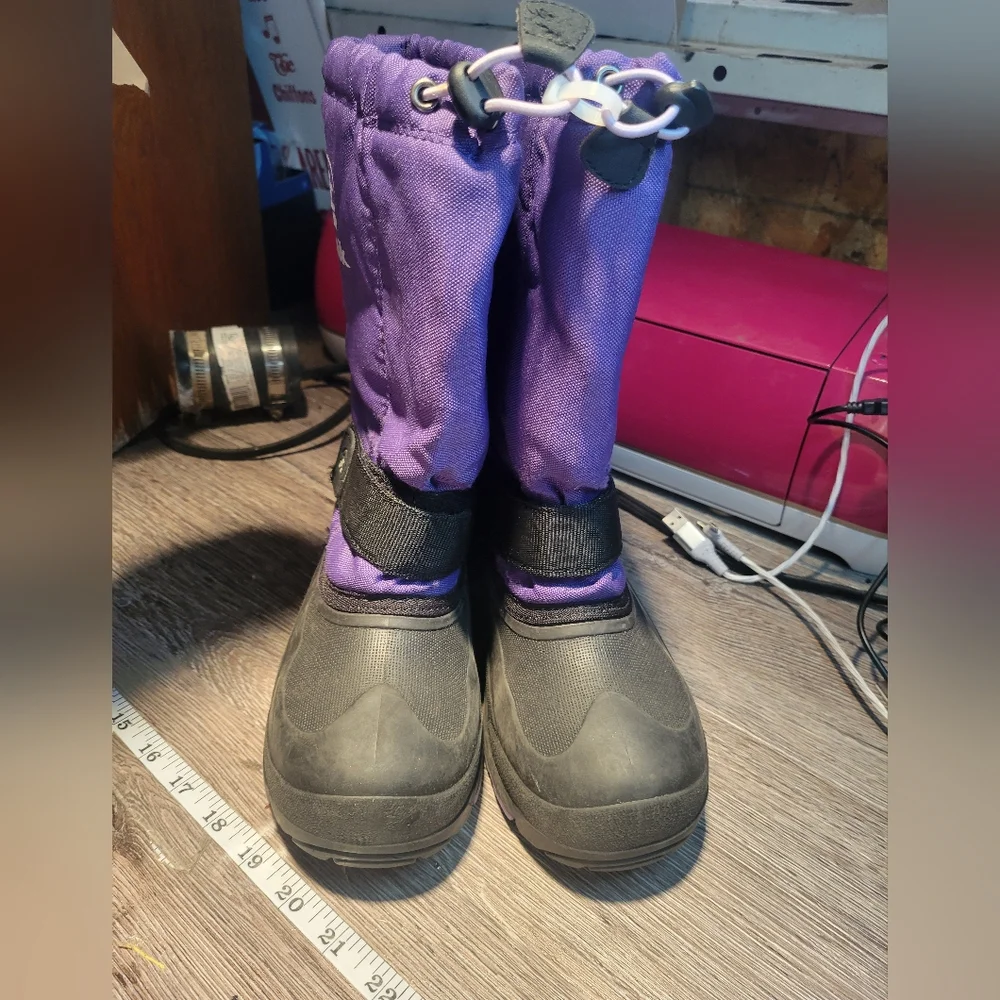 Kamik Youth Winter Boots Size 4‎